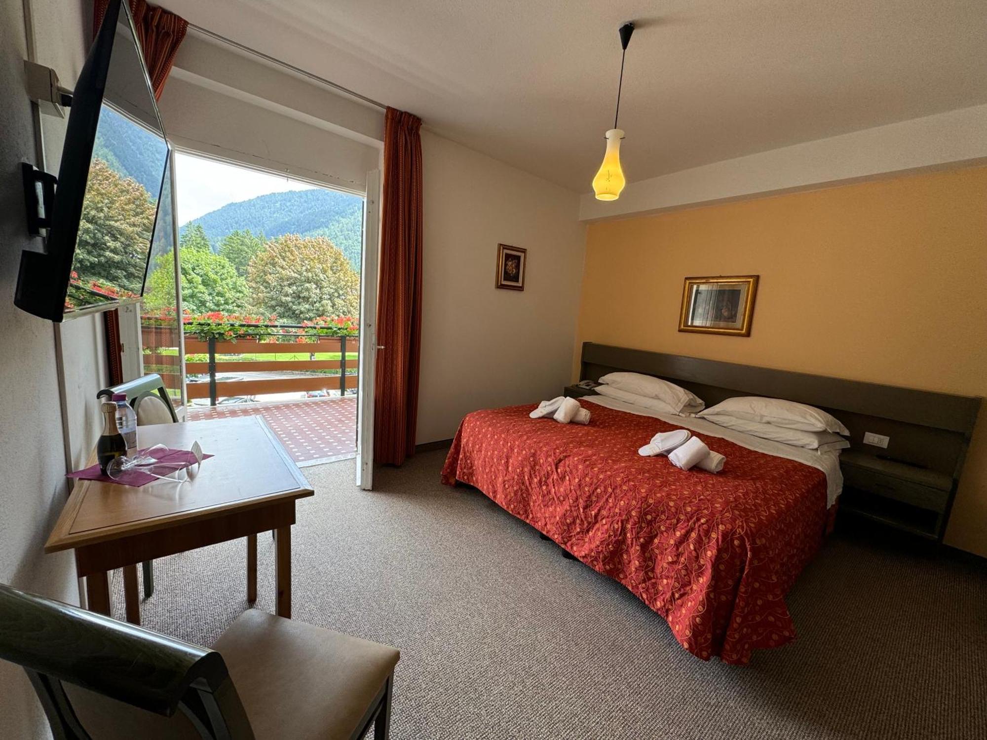 Garden Hotel Bellariva Molveno Pokój zdjęcie