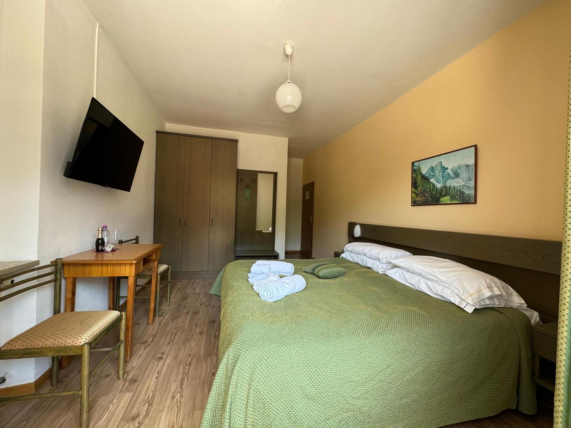 Garden Hotel Bellariva Molveno Pokój zdjęcie